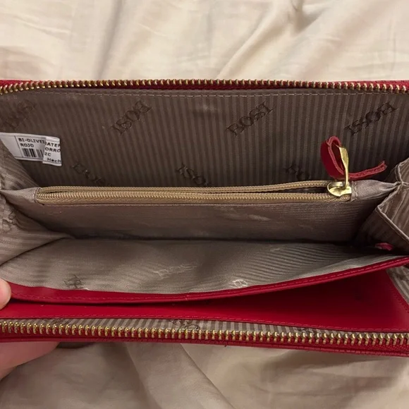 Red Textured Zip Wallet - Picture 3 of 3